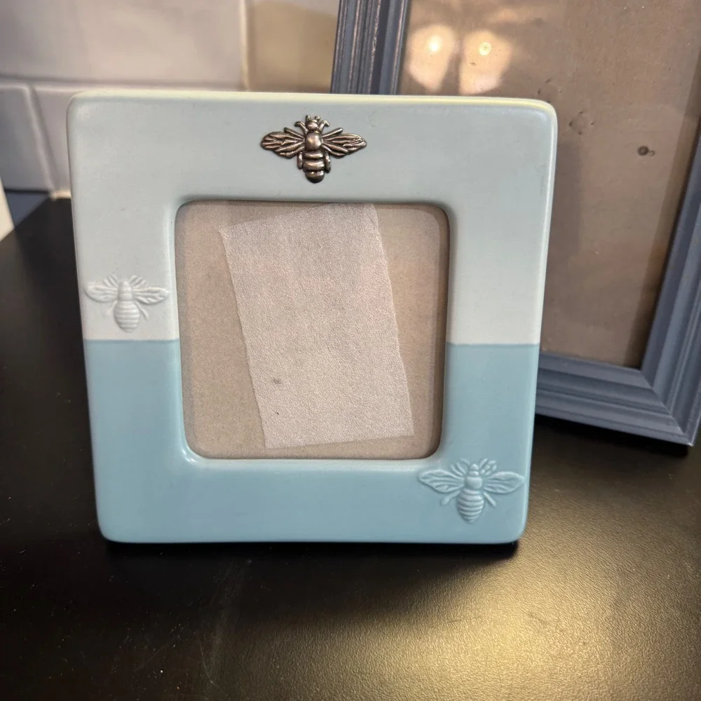 Mixed Brand Photo Frame Set Unisex OS Blue Teal Ceramic Wood Coastal Bee Decor
